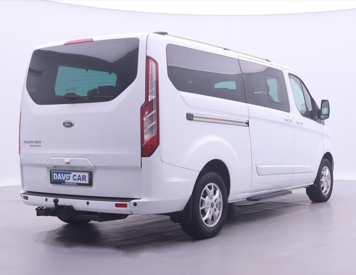 Ford Tourneo Custom 7