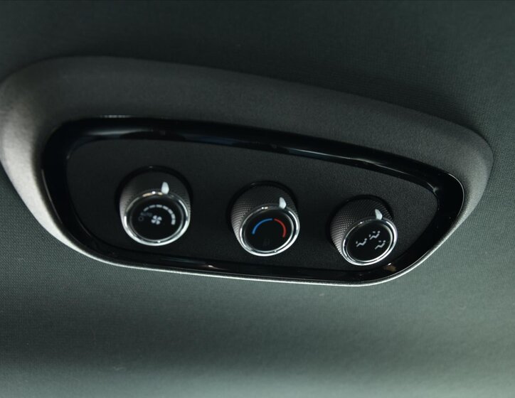 Dodge Durango SUV / Terénní 5,7 l 268 kw