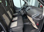 Ford Tourneo Custom 12