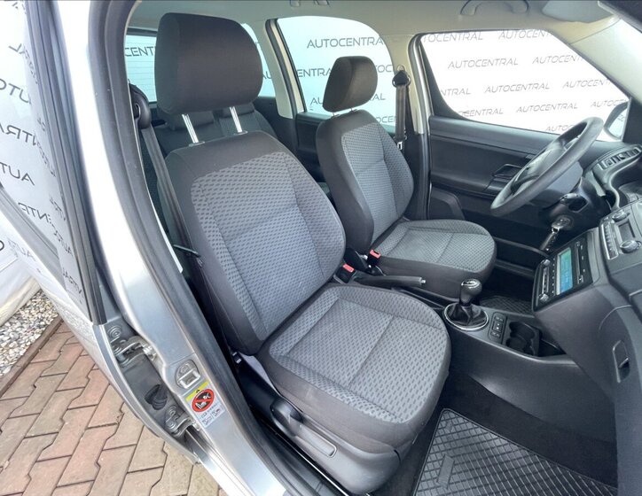 Škoda Roomster Kombi 1,2 l 63 kw