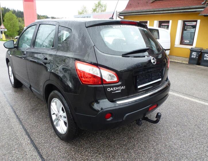 Nissan Qashqai 10