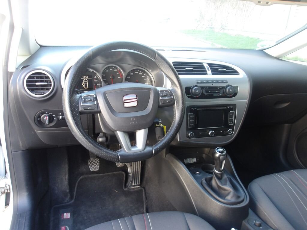 Seat Leon Hatchback 1,4 l 92 kw