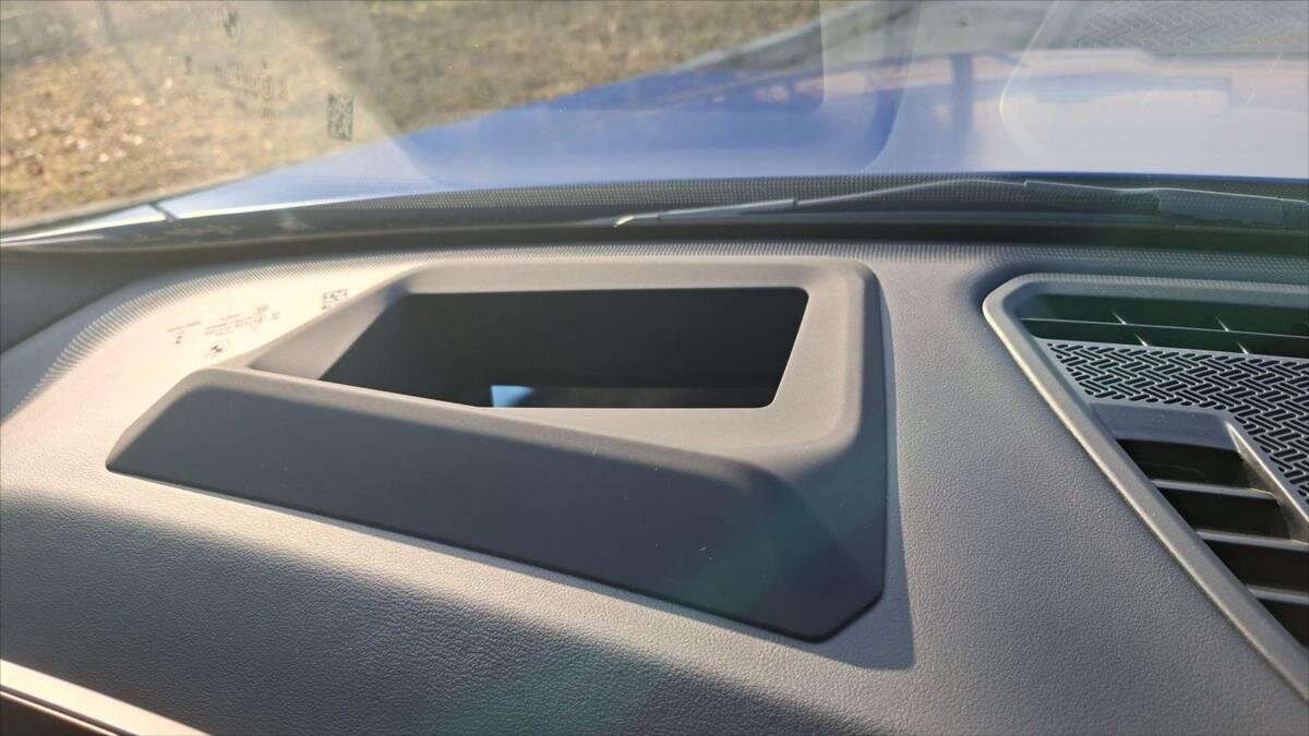 BMW X2 SUV / Terénní 2,0 l 221 kw