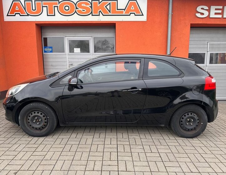 KIA Rio Hatchback 1,1 l 55 kw