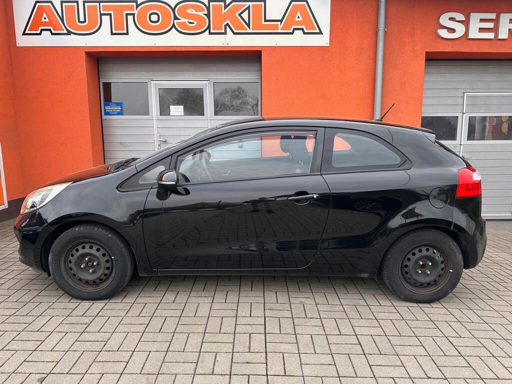 KIA Rio Hatchback 1,1 l 55 kw