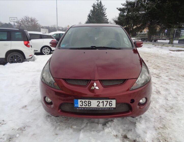 Mitsubishi Grandis Kombi 2,4 l 121 kw