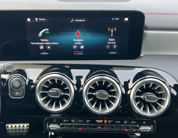 Mercedes-Benz CLA 19