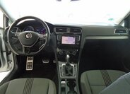 Volkswagen Golf 10