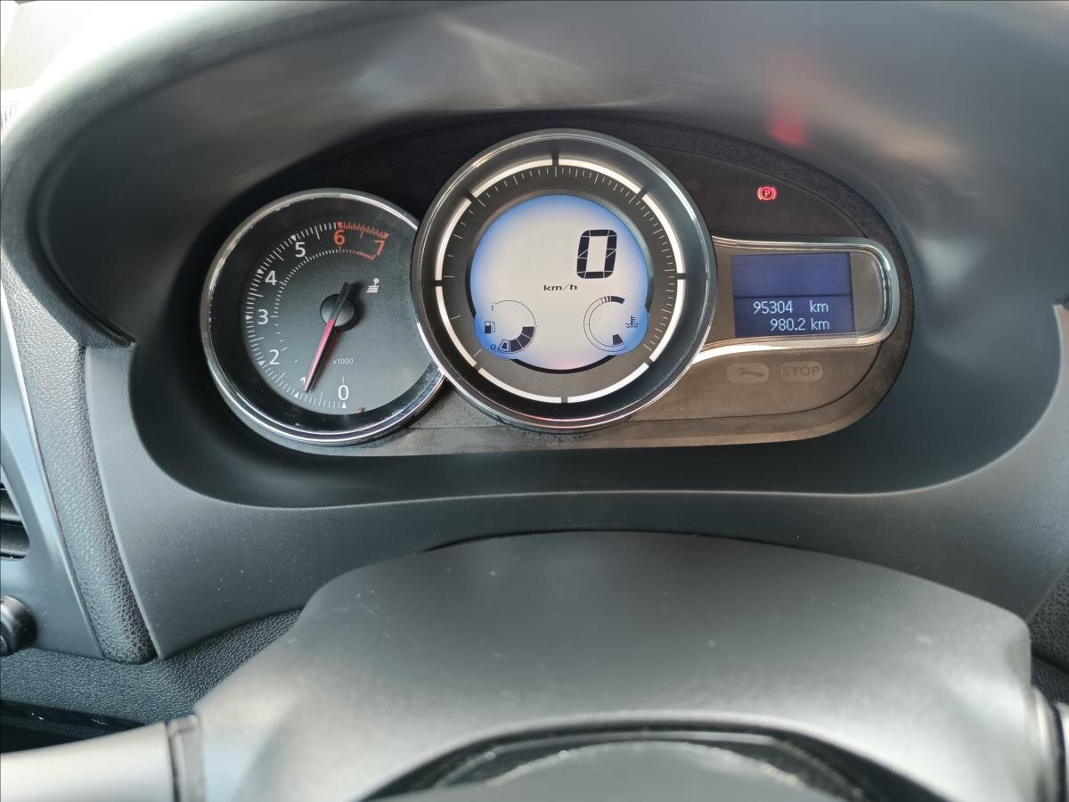 Renault Fluence Sedan 1,6 l 82 kw