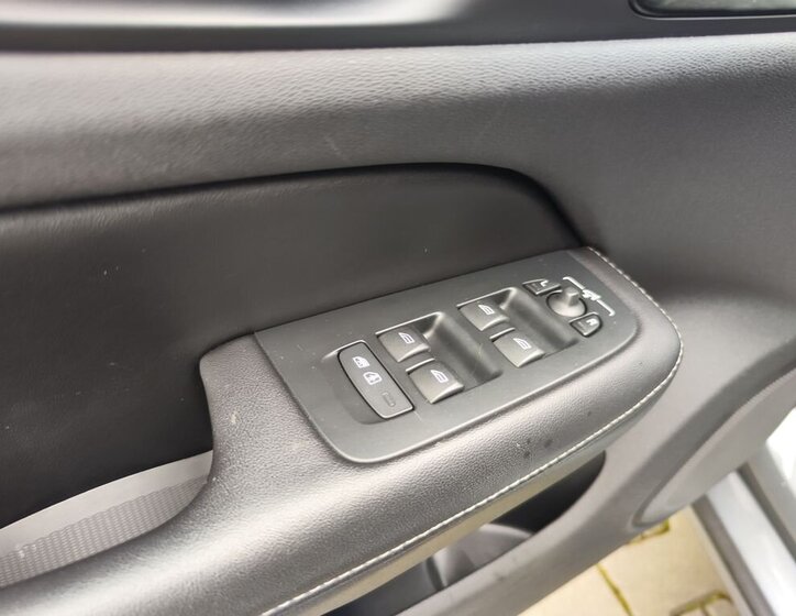 Volvo V60 Kombi 2,0 l 240 kw