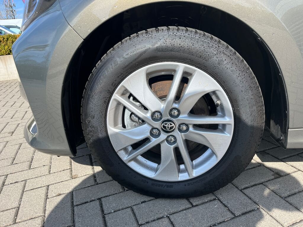 Toyota Yaris Hatchback 1,5 l 68 kw