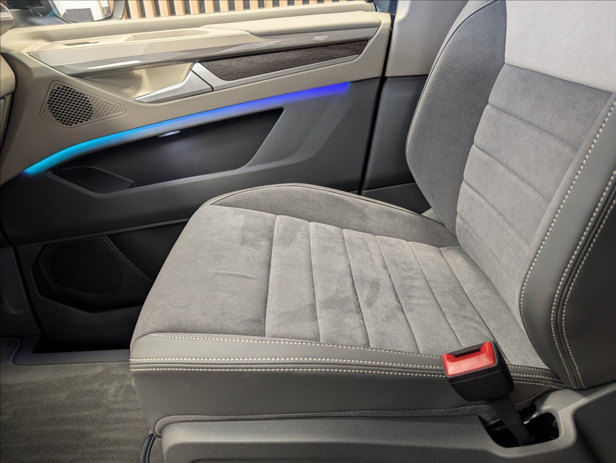 Volkswagen Multivan VAN-Minibus 0,0 130 kw