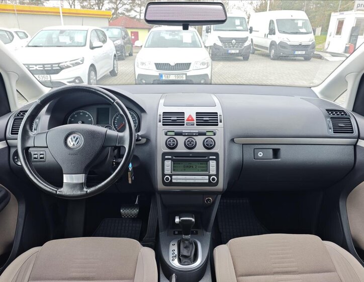 Volkswagen Touran MPV 1,4 l 103 kw
