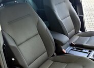 Volkswagen Golf Kombi 1,6 l 77 kw