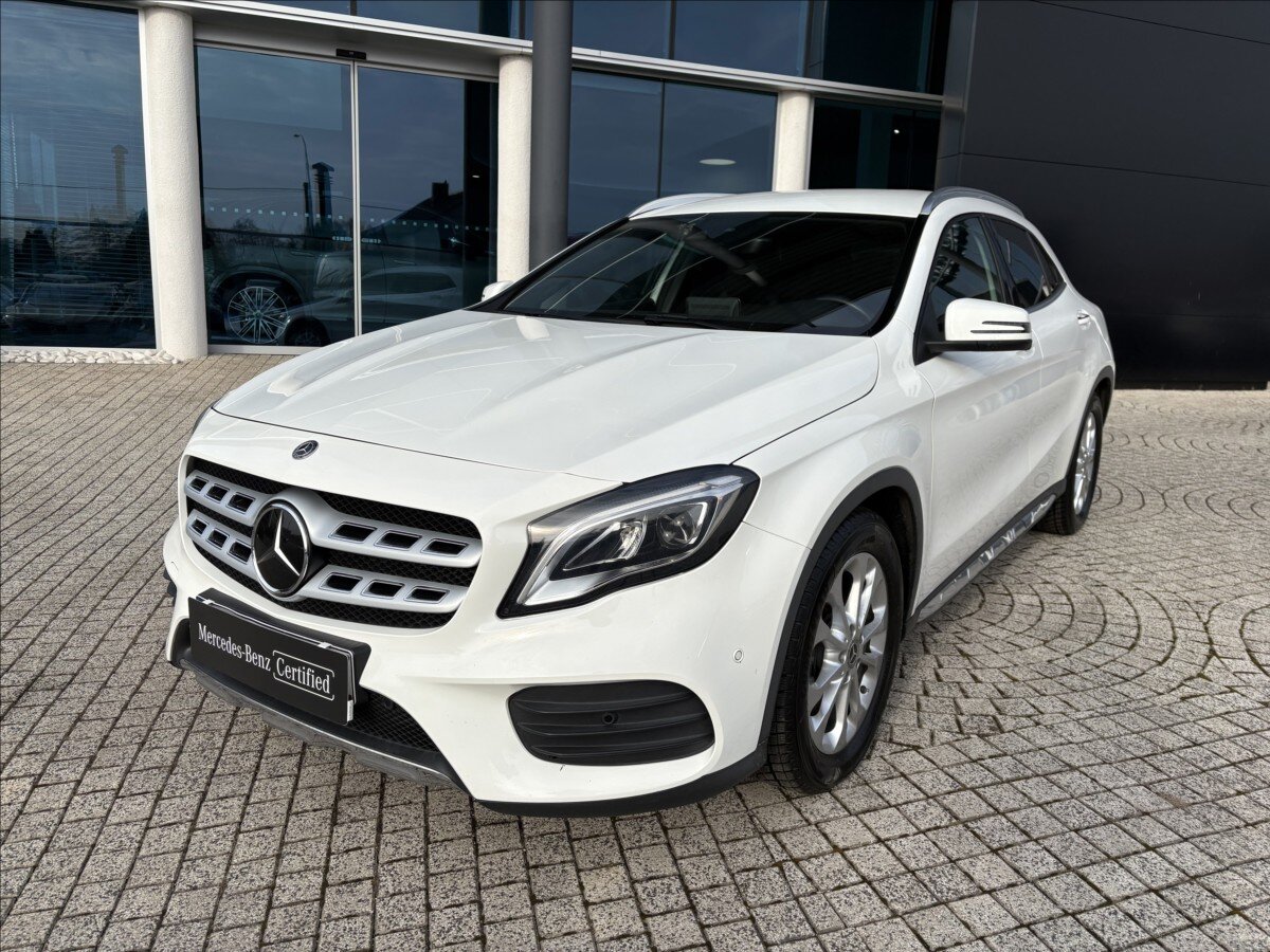 Mercedes-Benz GLA SUV 2,0 l 135 kw