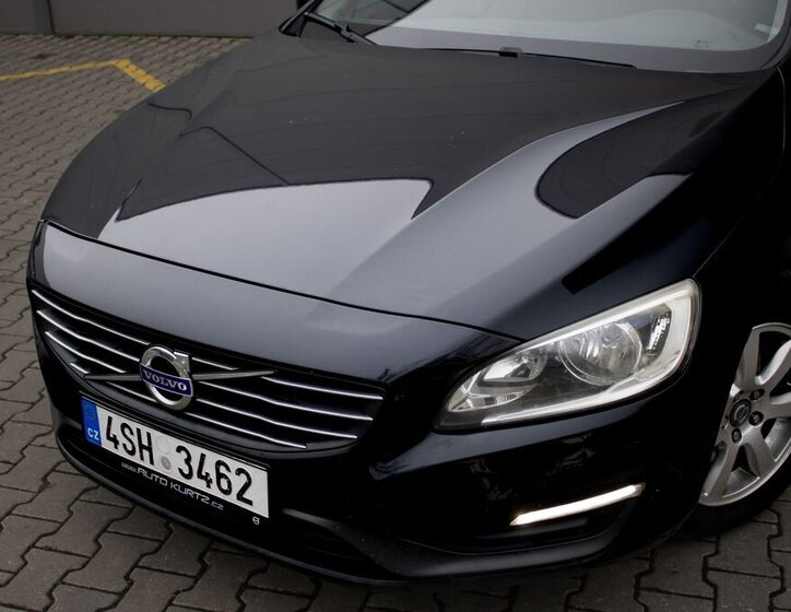 Volvo V60 2