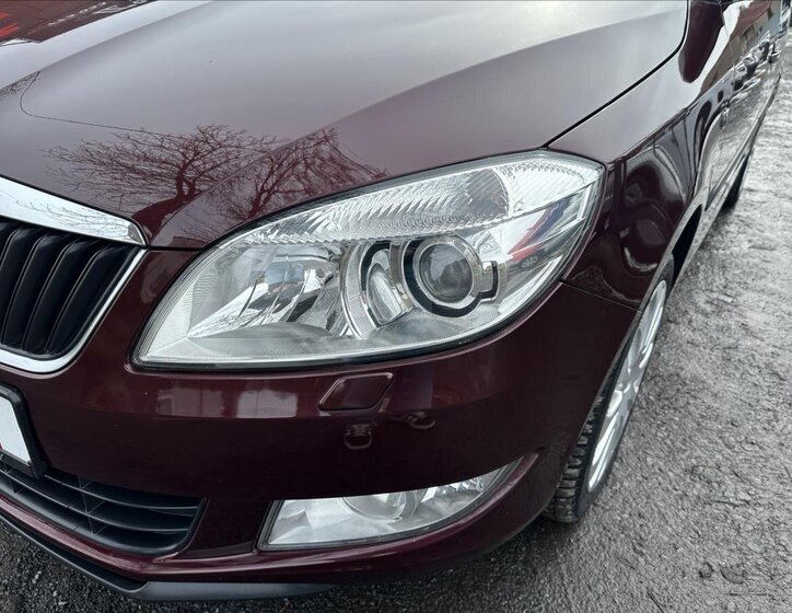 Škoda Roomster Kombi 1,2 l 77 kw