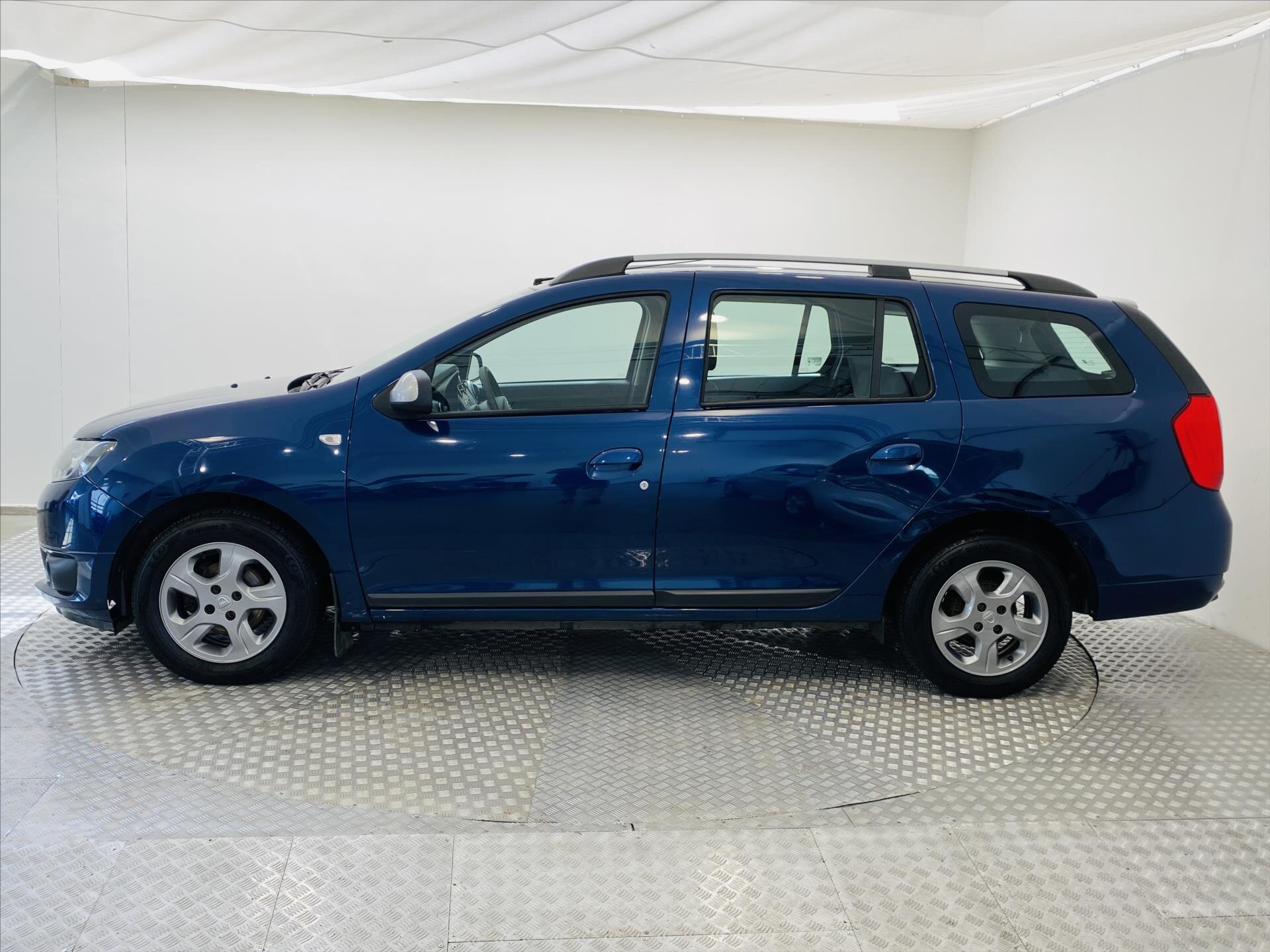 Dacia Logan Kombi 898,0 66 kw