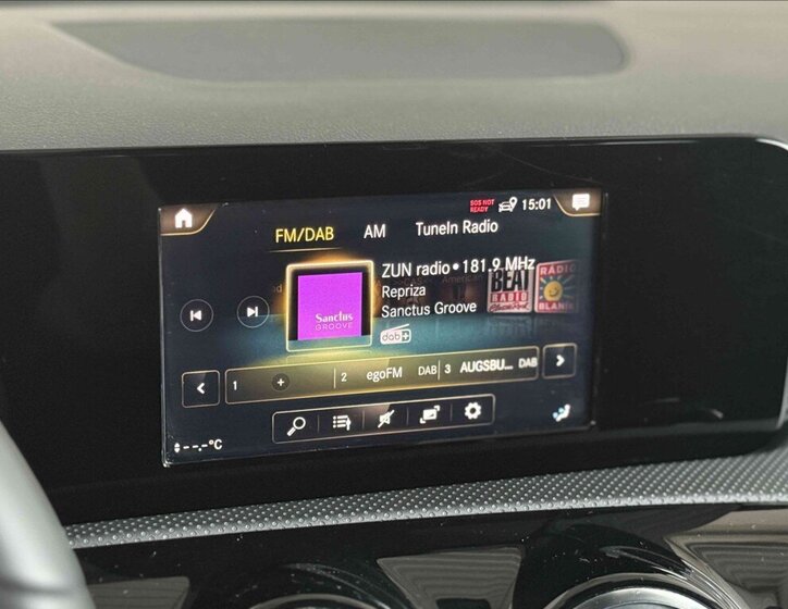 Mercedes-Benz CLA 11