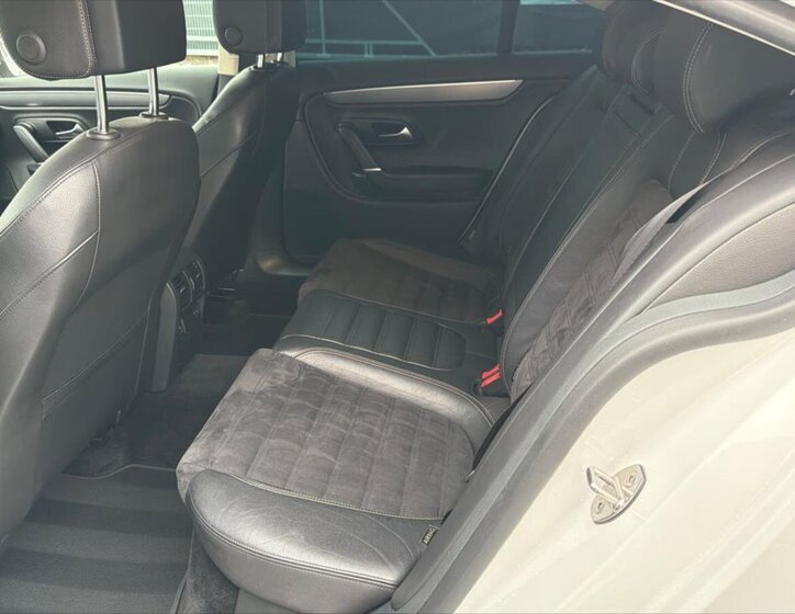 Volkswagen CC Sedan / Limuzína 2,0 l 130 kw