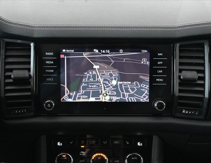 Škoda Kodiaq SUV / Terénní 1,5 l 110 kw