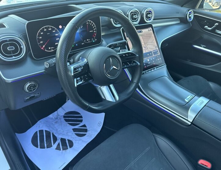 Mercedes-Benz Třídy C Kombi 2,0 l 230 kw