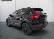 Volvo XC40 4