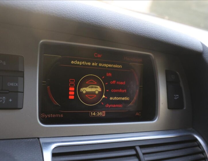 Audi Q7 Kombi 3,0 l 176 kw