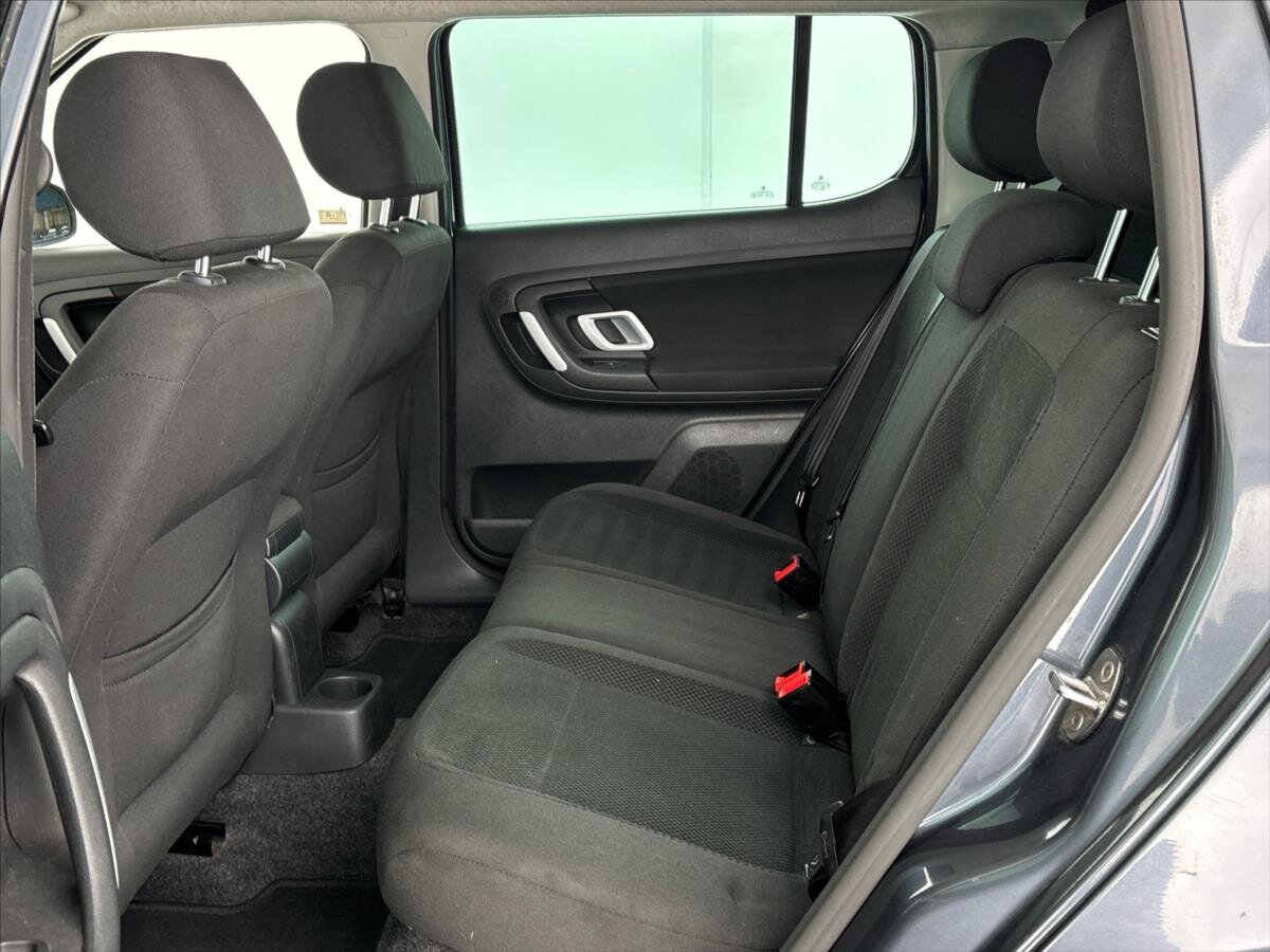 Škoda Fabia Hatchback 1,6 l 77 kw