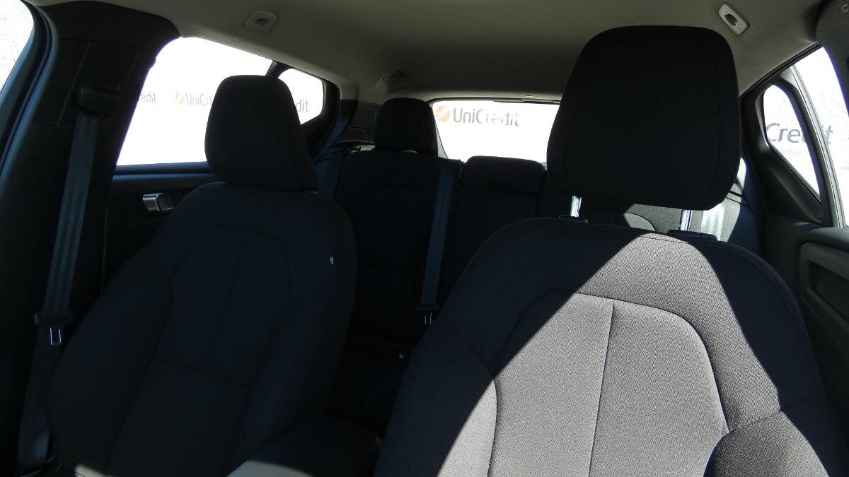 Volvo XC40 SUV / Terénní 1,5 l 95 kw