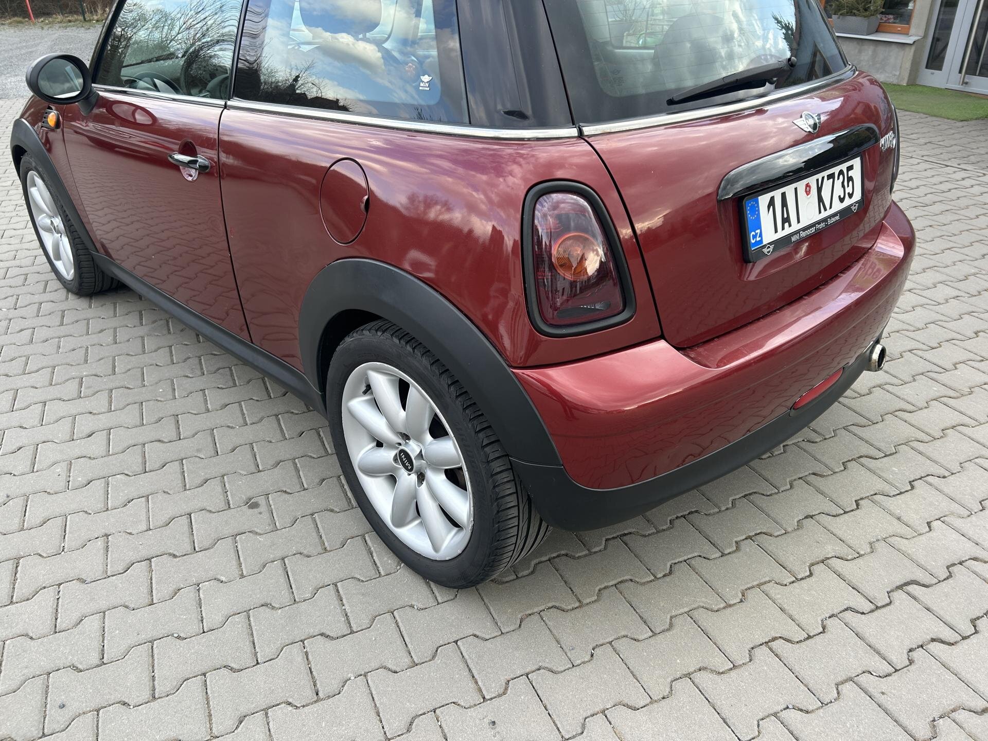 Mini Cooper Hatchback 1,6 l 80 kw