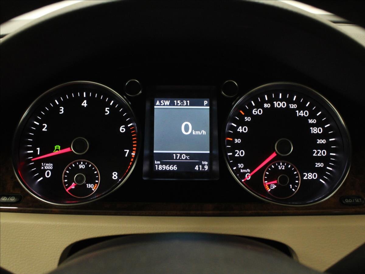 Volkswagen CC Sedan 3,6 l 220 kw