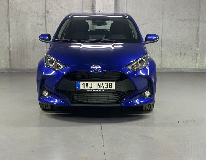 Toyota Yaris 2
