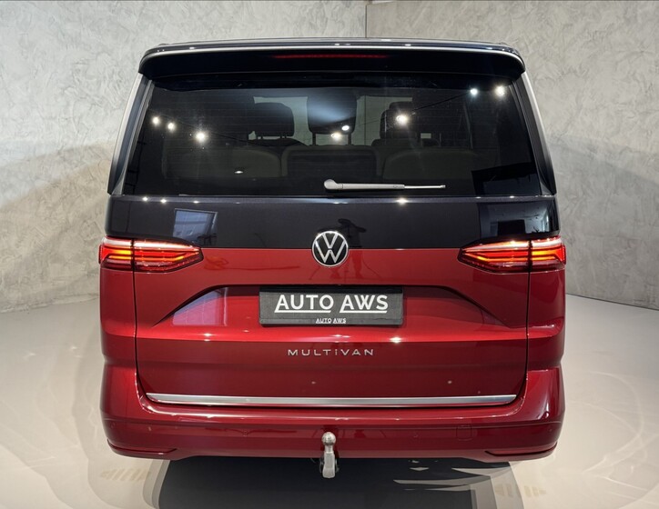 Volkswagen Multivan 10