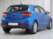 KIA Rio 5