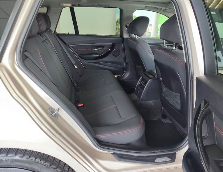 BMW Řada 3 Kombi 2,0 l 135 kw