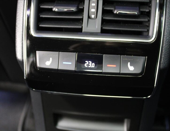 Škoda Superb Kombi 2,0 l 110 kw