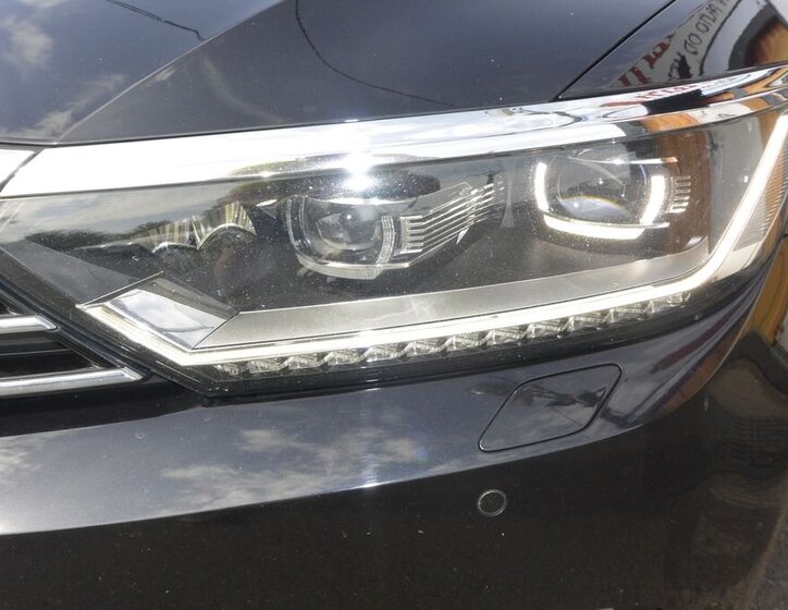 Volkswagen Passat Kombi 2,0 l 176 kw