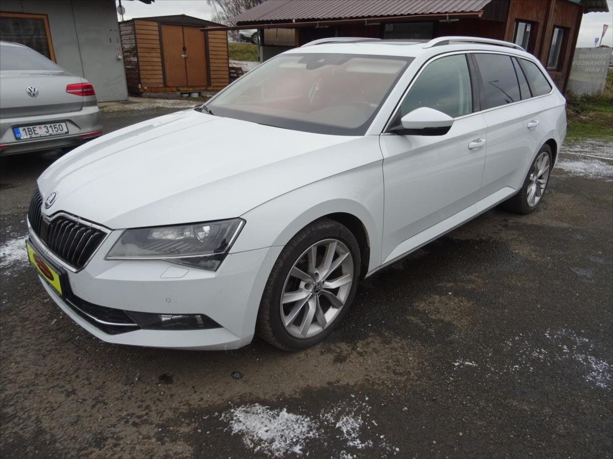 Škoda Superb Kombi 2,0 l 140 kw