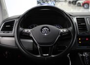 Volkswagen Multivan 10