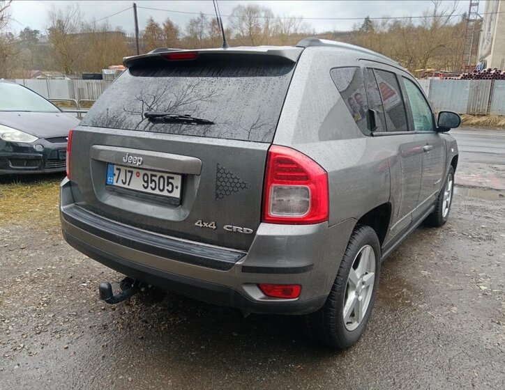Jeep Compass Kombi 2,1 l 100 kw