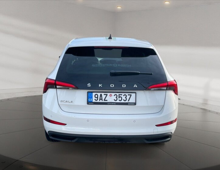 Škoda Scala 5