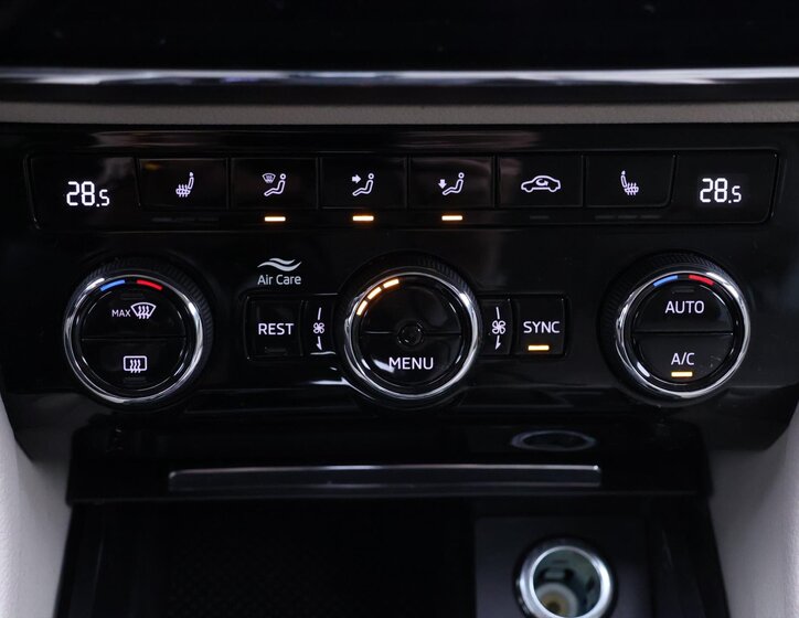 Škoda Superb Liftback 2,0 l 110 kw