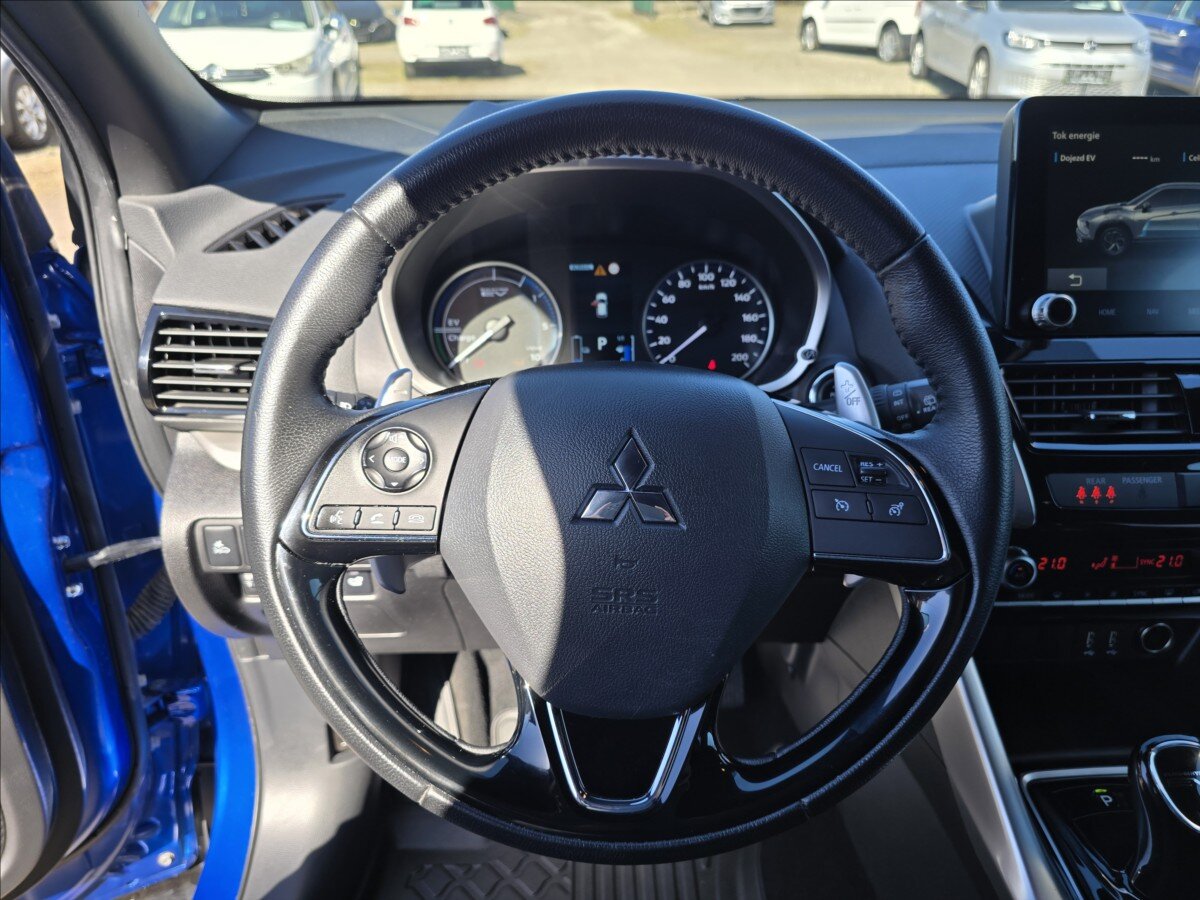 Mitsubishi Eclipse Cross CUV / Crossover 2,4 l 72 kw