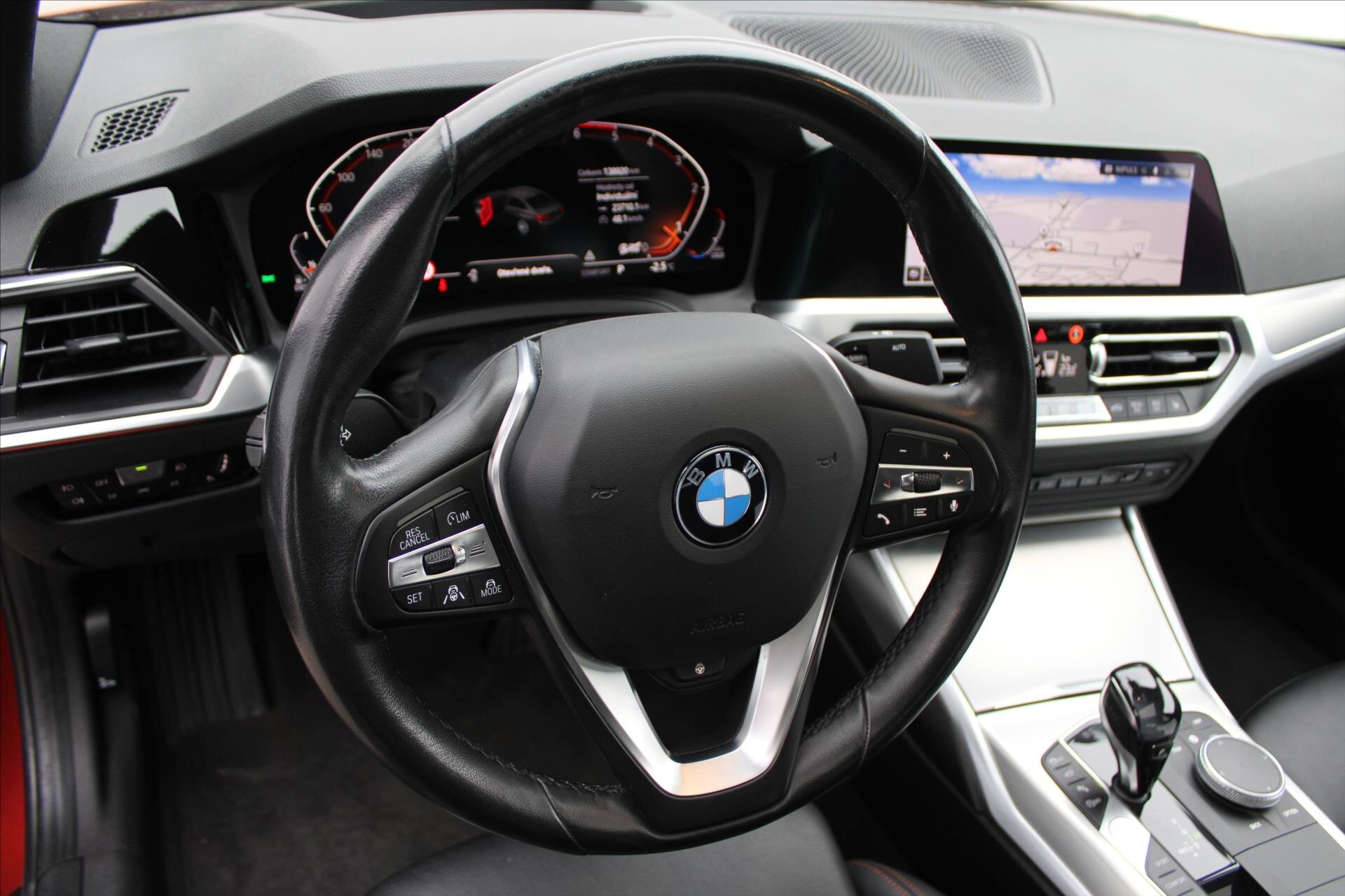 BMW Řada 3 Sedan / Limuzína 2,0 l 140 kw