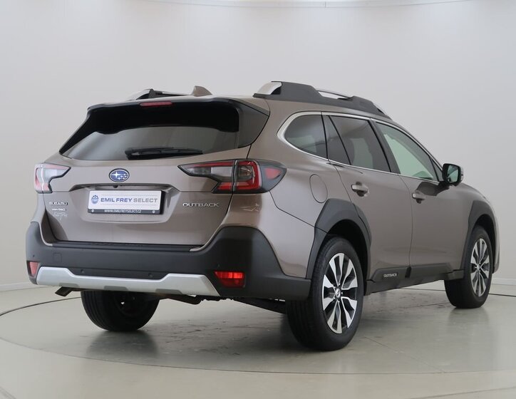 Subaru Outback Kombi 2,5 l 124 kw