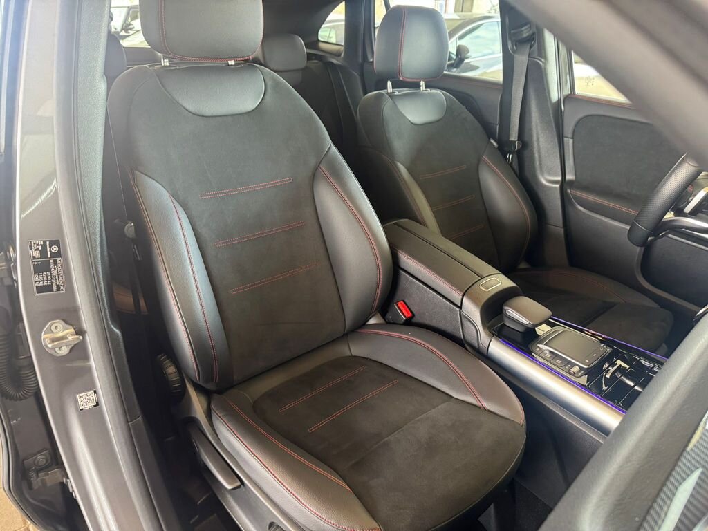 Mercedes-Benz GLA SUV / Terénní 2,0 l 110 kw