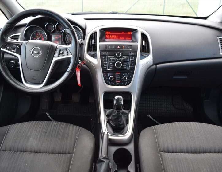 Opel Astra Kombi 1,7 l 81 kw