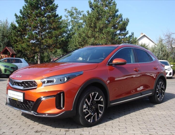 KIA XCeed SUV 1,5 l 103 kw