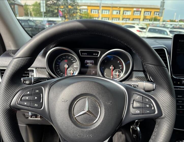 Mercedes-Benz GLE 15